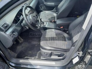 VOLKSWAGEN PASSAT VII Variant 2.0 CR TDI Highline 4Motion BMT