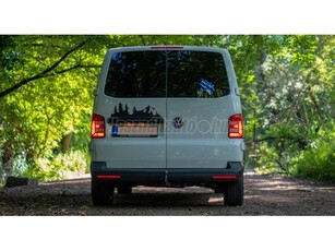 VOLKSWAGEN TRANSPORTER T6 2.0 TDi BMT RT