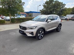 VOLVO XC40 2.0 [B4] MHEV Ultimate Dark DCT AZONNAL ELÉRHETŐ! ÁFÁS! TARTOZÉK AKCIÓVAL!