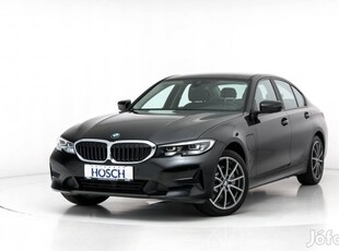 BMW 330e Advantage (Automata)