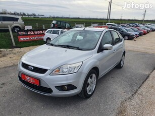 Ford Focus 1.6 Ti-Vct Ghia Garanciával ingyenes...