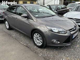 Ford Focus 1.6 Ti-Vct Titanium Magyar SZERV.KÖN...