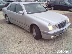 Mercedes-Benz E 220 CDI Elegance (Automata) 182...