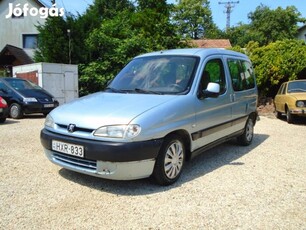 Peugeot Partner 1.6 Combispace 1-év műszakival...