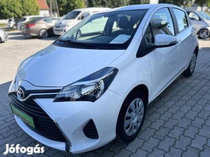 Toyota Yaris 1.33 Active Safety 70eKm!Szkönyv!