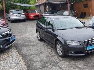 AUDI A3 1.6 TDI Ambition DPF 158800 Km. !