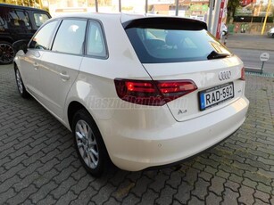 AUDI A3 Sportback 1.6 TDI Ambiente S-tronic