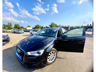 AUDI A3 Sportback 1.6 TDI Sport S-tronic Automata/S-Line