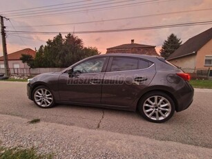 MAZDA 3 Sport 2.0 Attraction