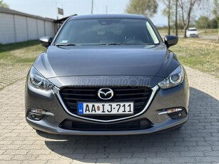 MAZDA 3 Sport 2.2 D Revolution Ülésfűtés - Navigáció - 127.000km