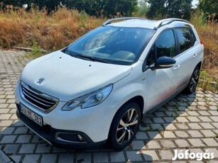 Megkímélt állapotú Peugeot 2008 kevés km-rel (stop-start)