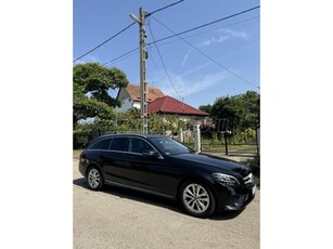 MERCEDES-BENZ C 220 d 9G-TRONIC