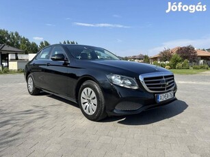 Mercedes-Benz E-Osztály E 200 Bluetec Elegance...