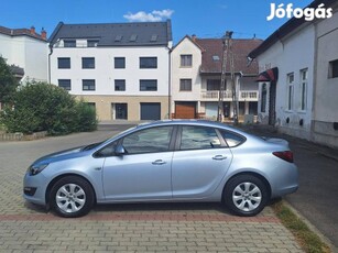 Opel Astra J Sedan 1.6 Enjoy EURO6 Magyarország...