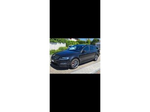 SKODA OCTAVIA Combi 2.0 CR TDI RS DSG