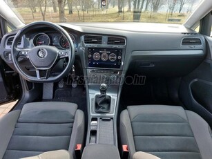 VOLKSWAGEN GOLF VII 2.0 TDI BMT Comfortline 4Motion