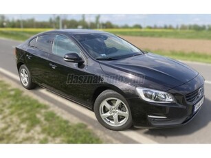 VOLVO S60 2.0 D [D4] Kinetic