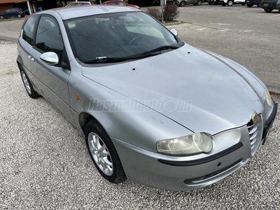 ALFA ROMEO 147 2.0 T. Spark Distinctive DIGITKLÍMA BOSE ZENE KÖNYÖKTÁMASZ