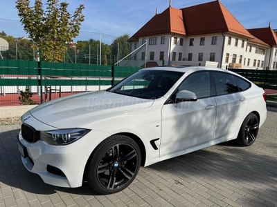 BMW 320 GRAN TURISMO M Panorámatető