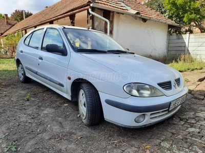 RENAULT MEGANE 1.4 RN