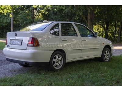 VOLKSWAGEN POLO Classic 1.4 60 Comfortline