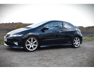 HONDA CIVIC 2.0 Type-R FN2 95500 km