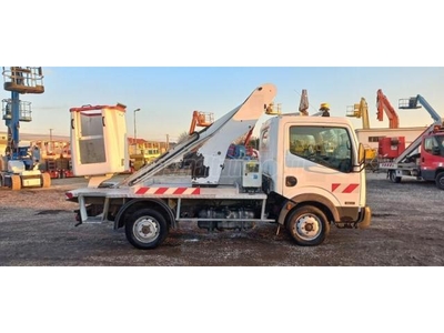 NISSAN CABSTAR France Elevateur Topy 11 - 11 m