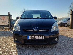 Eladó Toyota Corolla - Corolla Verso