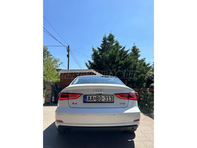 AUDI A3 Sportback 1.8 TFSI Ambiente S-tronic EU6