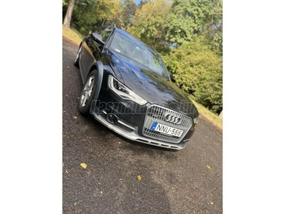 AUDI A6 ALLROAD 3.0 V6 TDI quattro S-tronic