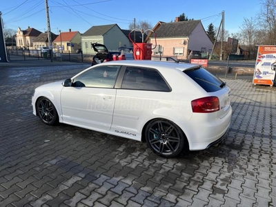 AUDI S3 2.0 TFSI quattro S-tronic