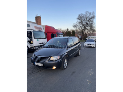 CHRYSLER GRAND VOYAGER 2.8 CRD Limited (Automata) (7 személyes )