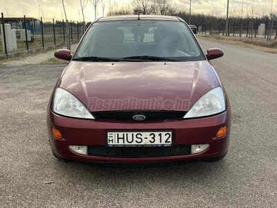 FORD FOCUS 1.4 Ambiente Friss műszaki vizsgával