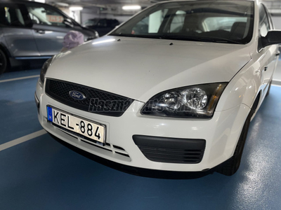 FORD FOCUS 1.6 Ambiente