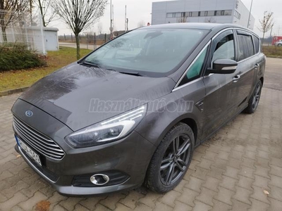 FORD S-MAX 2.0 TDCi Vignale Megkímélt állapotban!