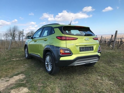 HYUNDAI KONA 1.6 T-GDi Premium DCT