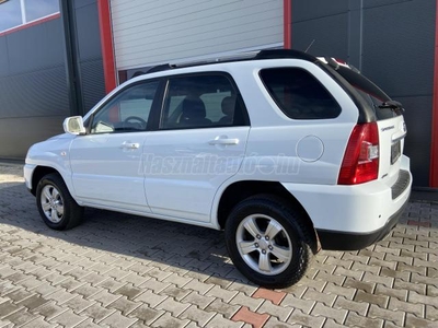 KIA SPORTAGE 2.0 LX 4x4 Digit Klíma/Parkradar/Friss Vizsga