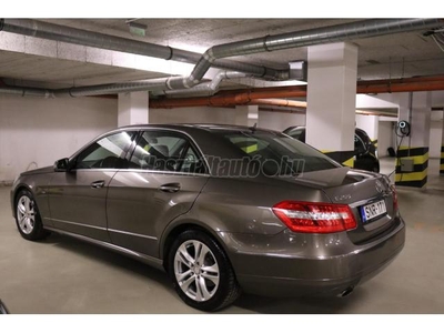 MERCEDES-BENZ E 250 CGI BlueEFFICIENCY Avantgarde (Automata)