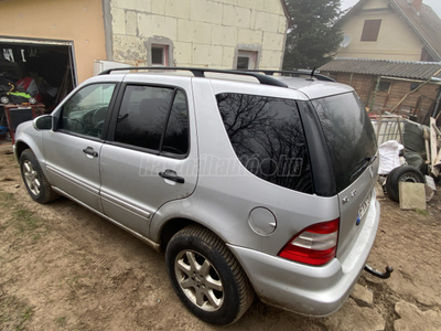 MERCEDES-BENZ ML 270 CDI Final Edition (Automata)