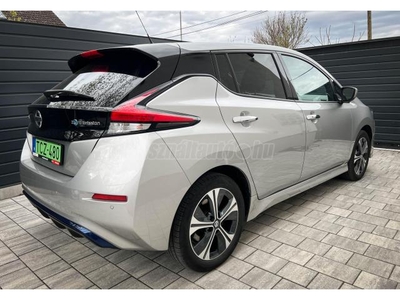 NISSAN LEAF N-Connecta e+ 62kWh (Automata) FÉLBŐR. ÜLÉSFŰTÉS. SZALON ÁLLAPOT