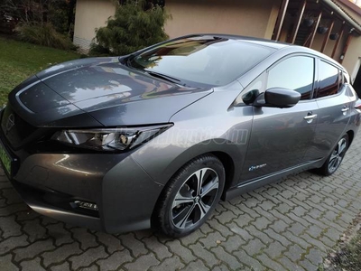 NISSAN LEAF Tekna 40kWh (Automata)