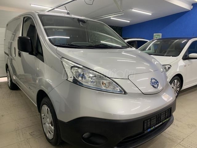 NISSAN NV200 e-NV200 Tekna (Automata) ÁFÁ-S! HŰTŐS -20 C-IG. NAVI.KAMERA.KORMÁNY+ÜLÉS FŰTÉS