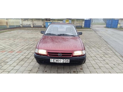 OPEL ASTRA F 1.4 GL