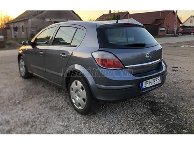 OPEL ASTRA H 1.4 Essentia