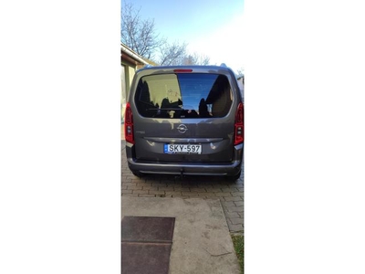 OPEL COMBO Life 1.2 T Enjoy (7 személyes )