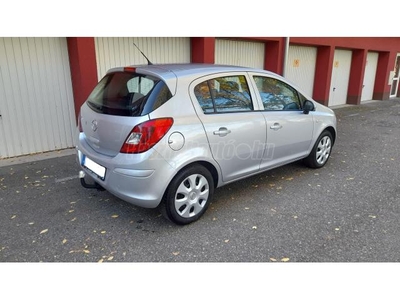 OPEL CORSA D 1.2 Cosmo