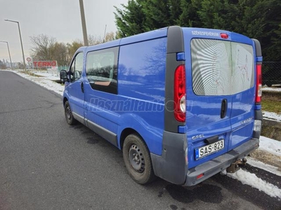 OPEL VIVARO 2.0 CDTI DC L1H1 2.7t 1. Tulajdonostól. Magyarországi