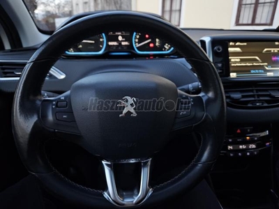 PEUGEOT 2008 1.6 VTi Allure