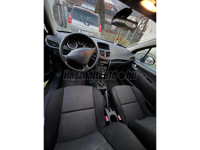 PEUGEOT 207 1.4 VTi Trendy