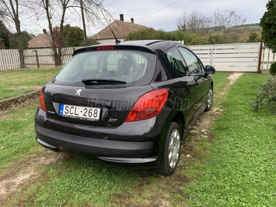 PEUGEOT 207 1.4 VTi Urban